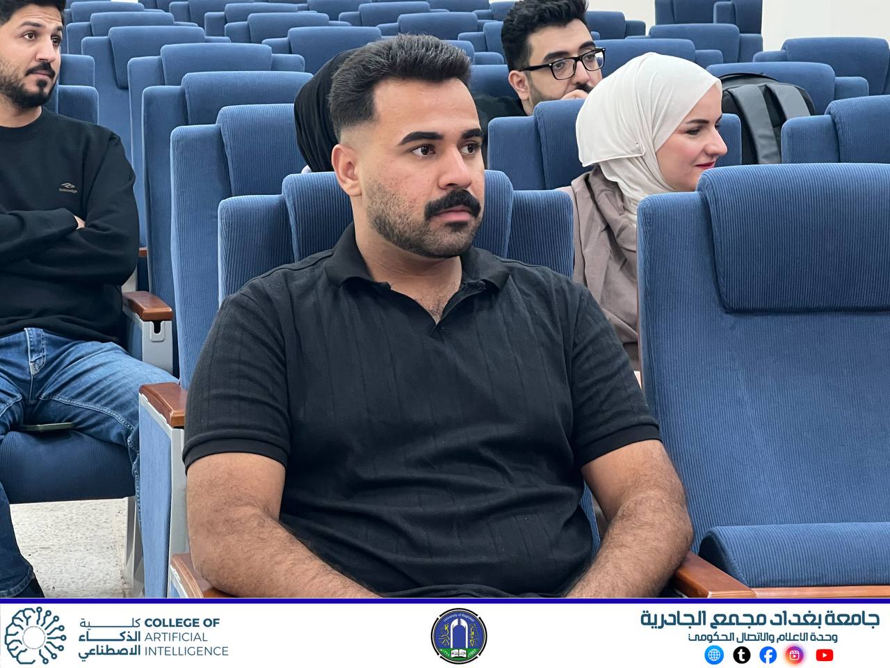 photo_5316838169066015969_y