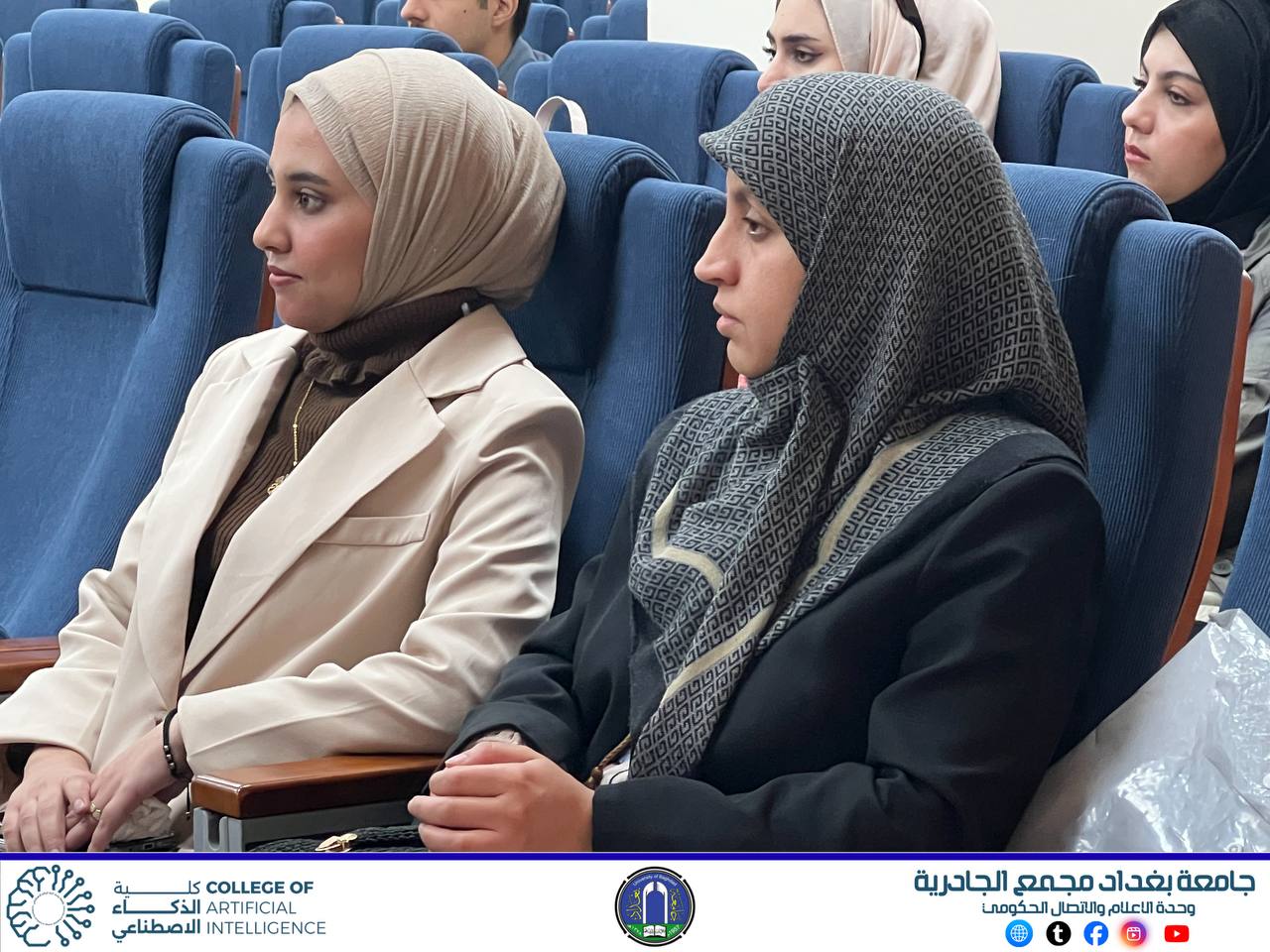 photo_5316838169066015971_y